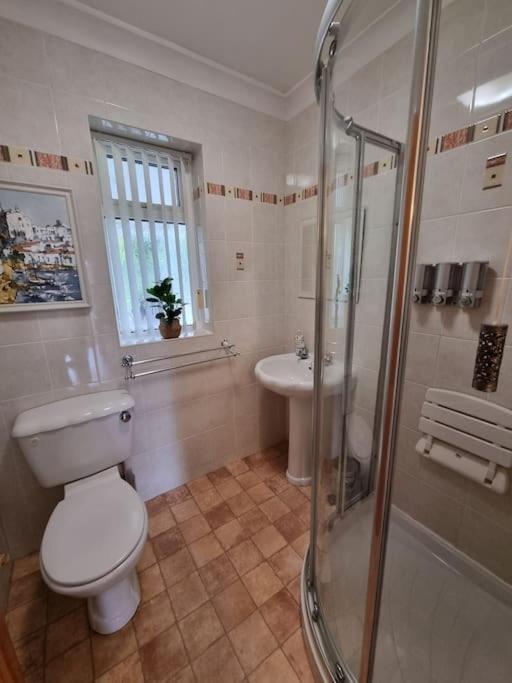 Charming Coastal Bungalow Cayton Εξωτερικό φωτογραφία